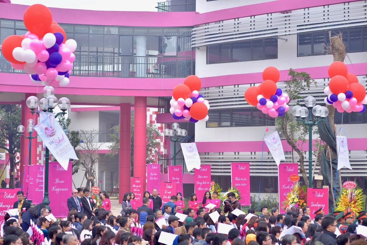 Grand Opening Balloons.jpg