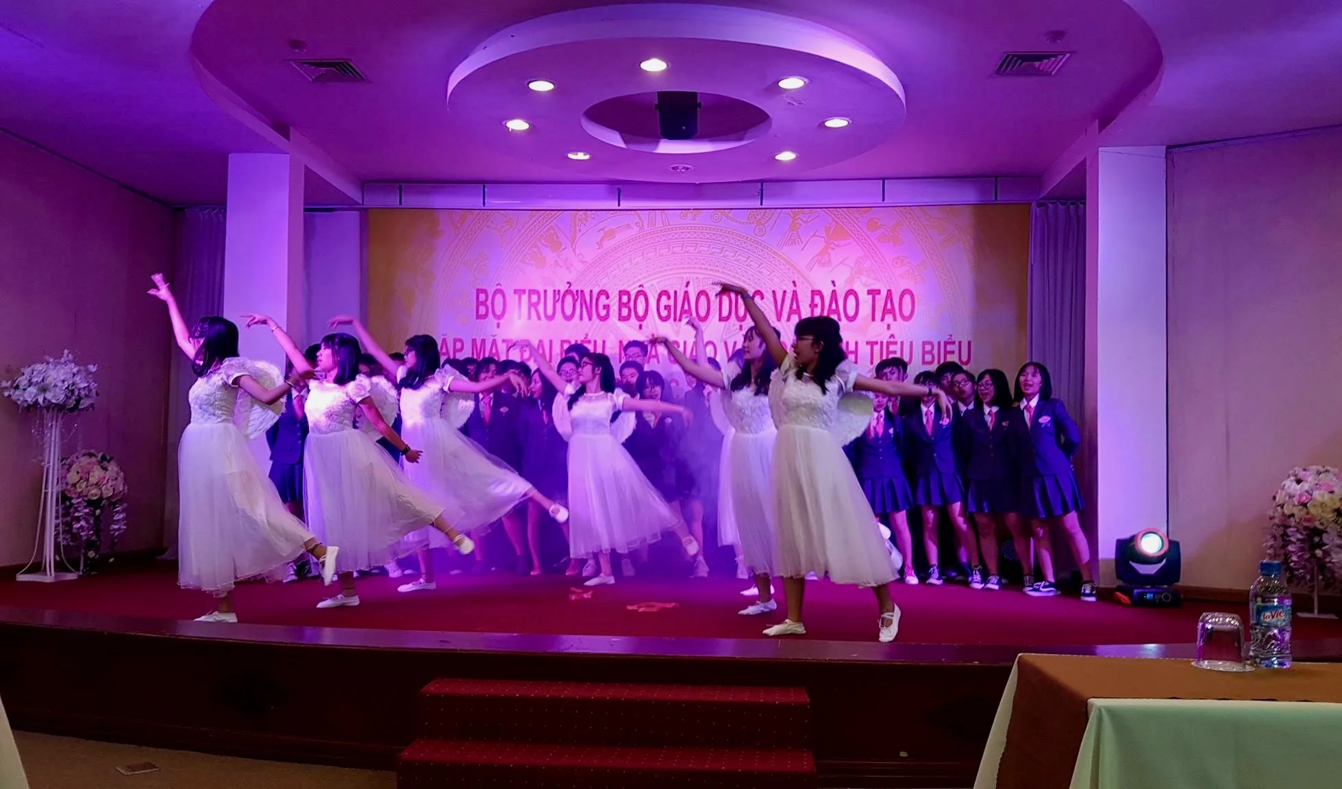 TH Angels Dancing.jpg