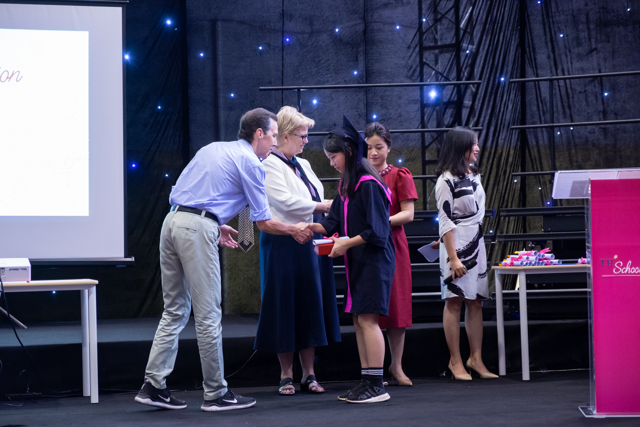 G5 Graduation-88.PNG