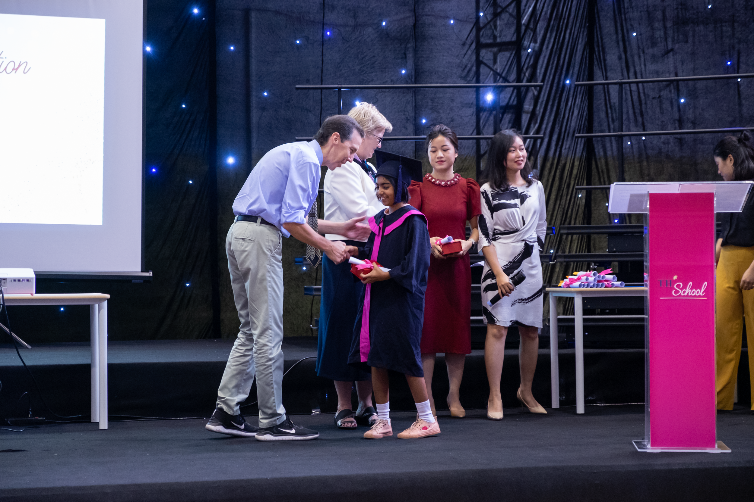 G5 Graduation-124.PNG