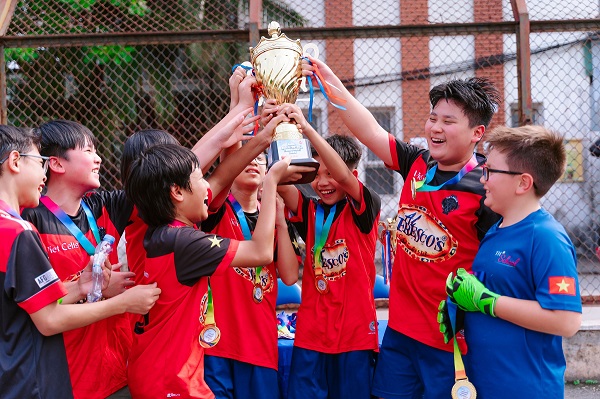 Đội bóng Gaelic Football TH School